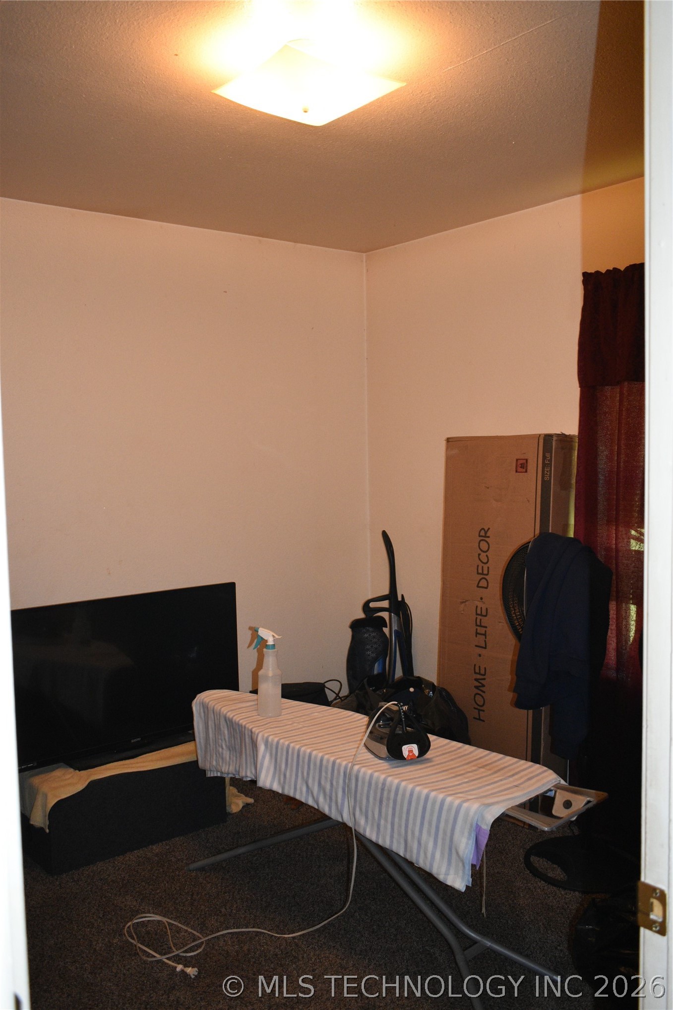 708 W Sterret Street Property Photo 25