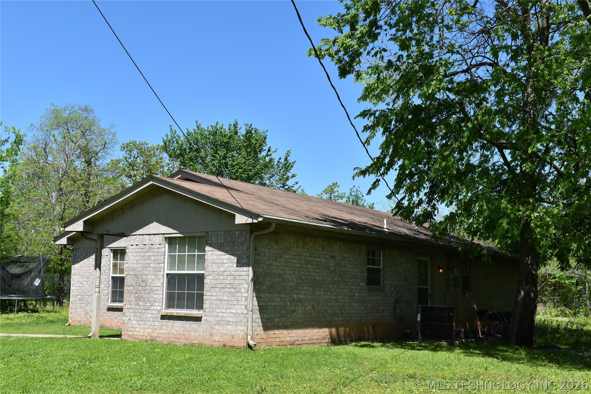 708 W Sterret Street Property Photo 28