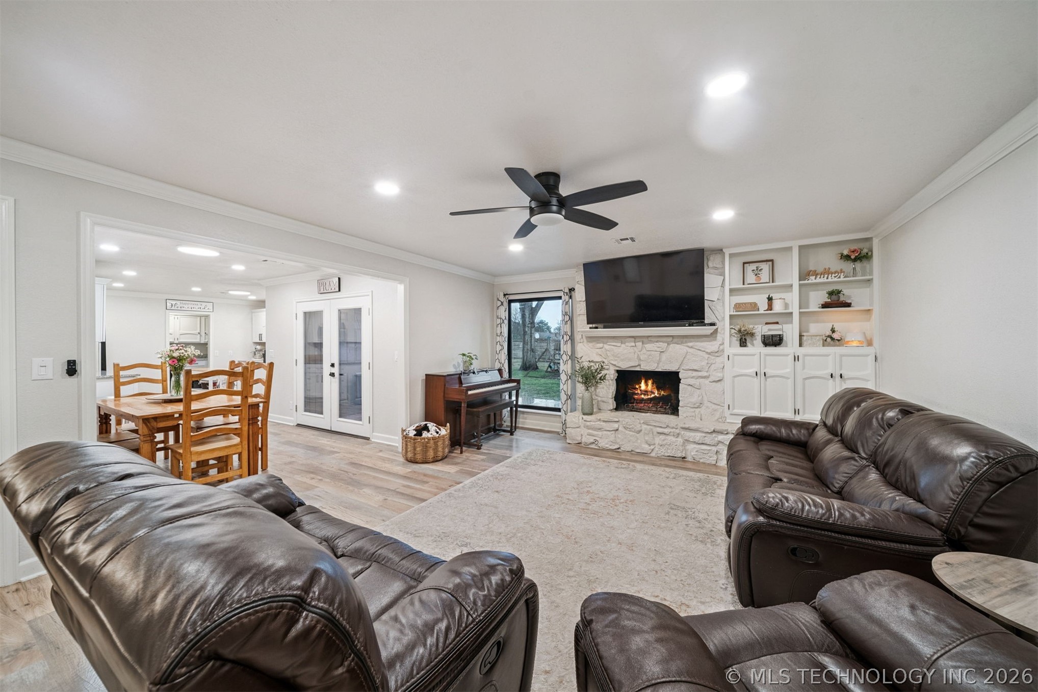 24465 S Orange Cove Property Photo 6