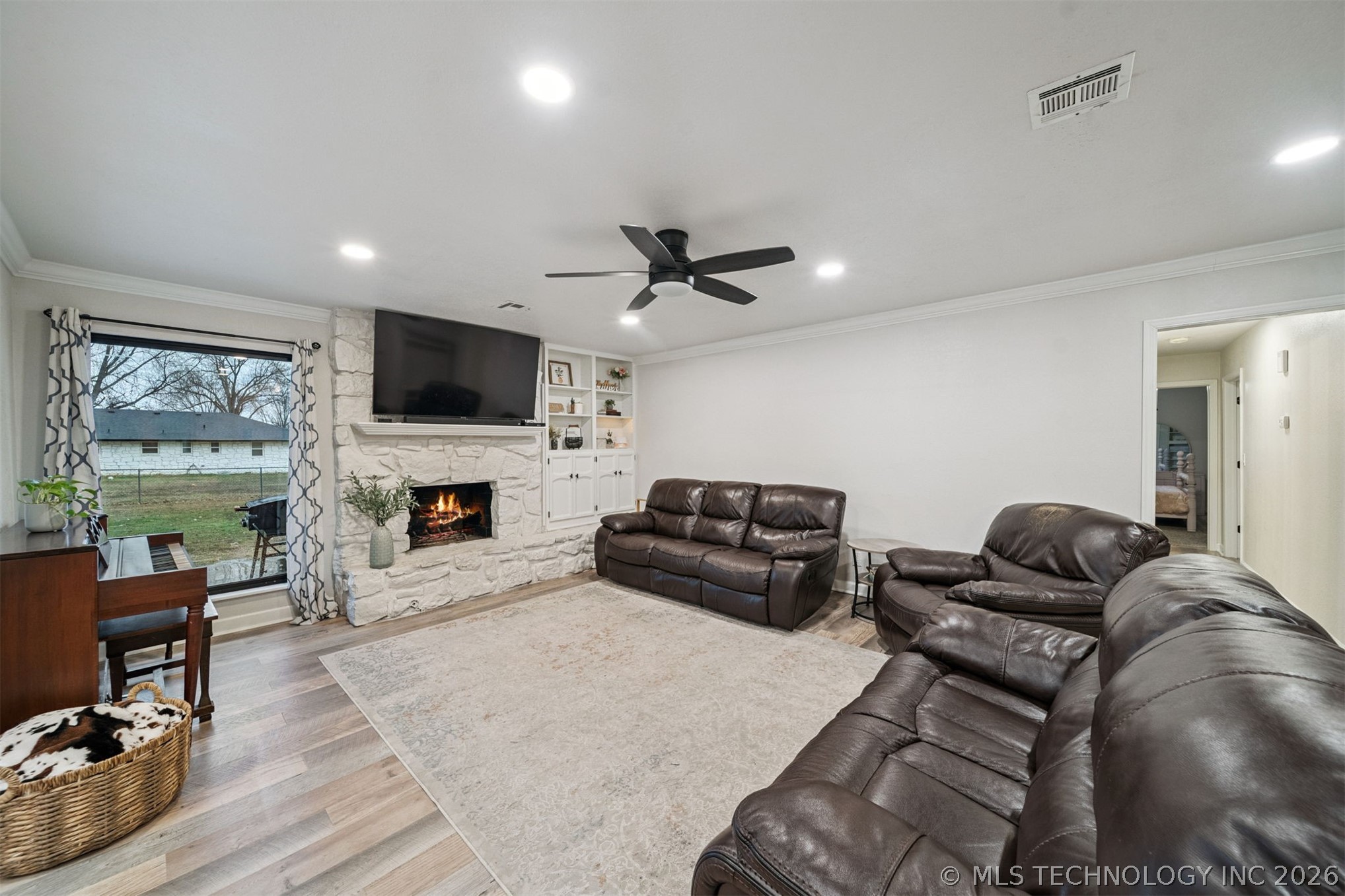 24465 S Orange Cove Property Photo 8