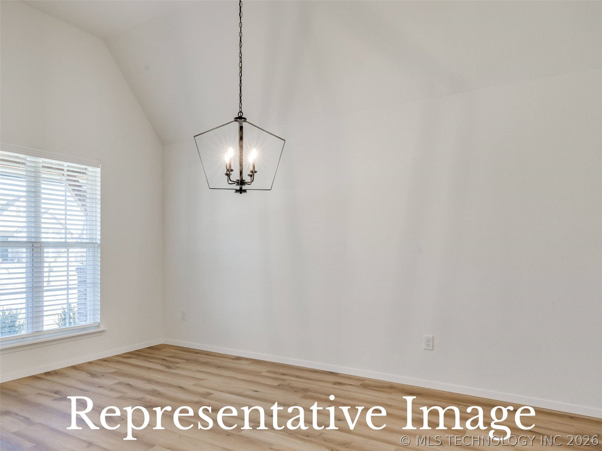 6117 E 124th Place S Property Photo 8