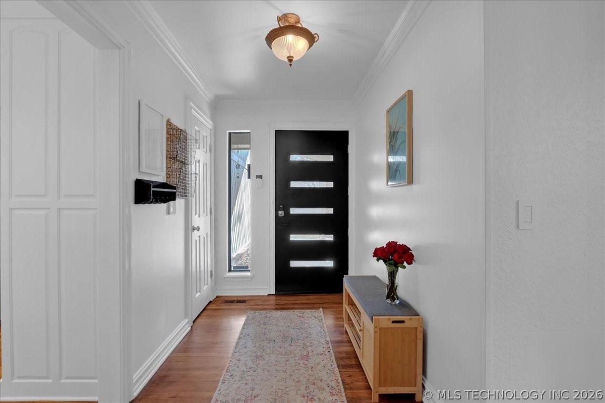 7932 S 86th East Avenue Property Photo 6