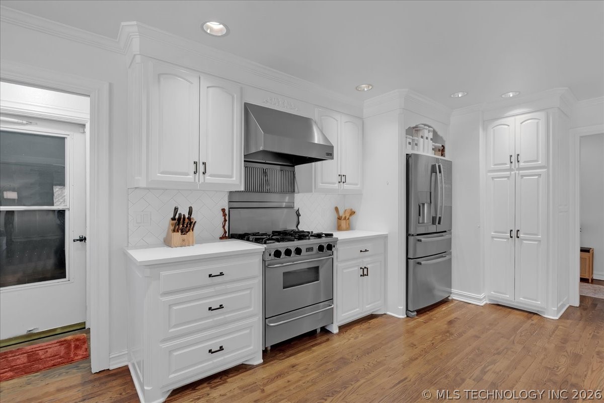 7932 S 86th East Avenue Property Photo 17