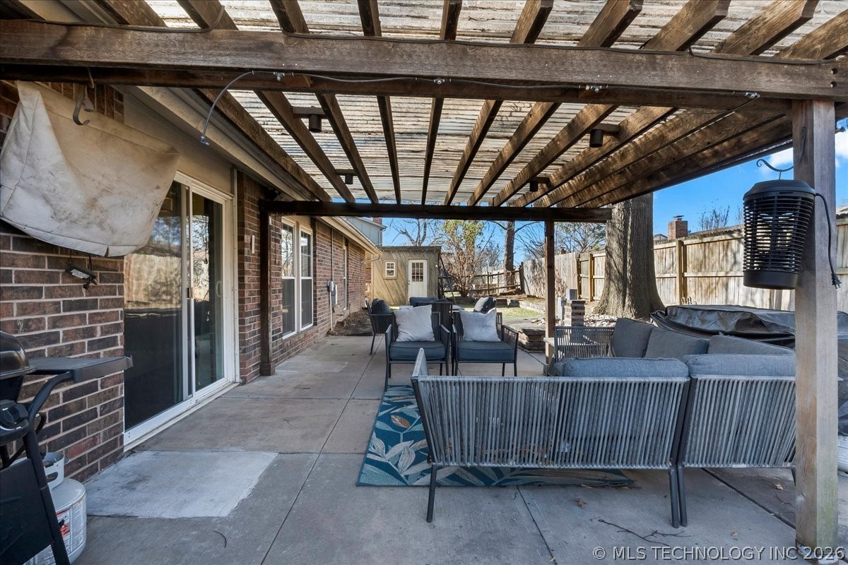 7932 S 86th East Avenue Property Photo 43