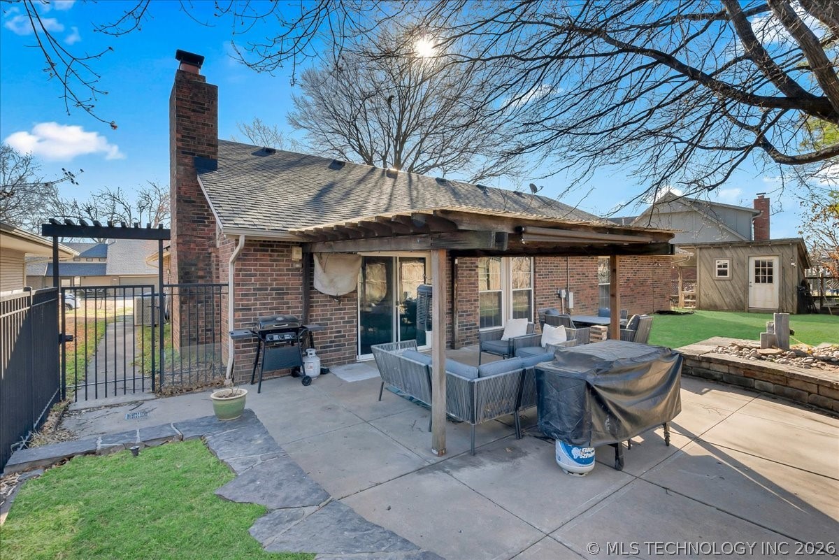 7932 S 86th East Avenue Property Photo 47