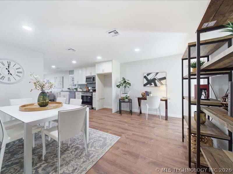 1115 N Garfield Avenue Property Photo 14