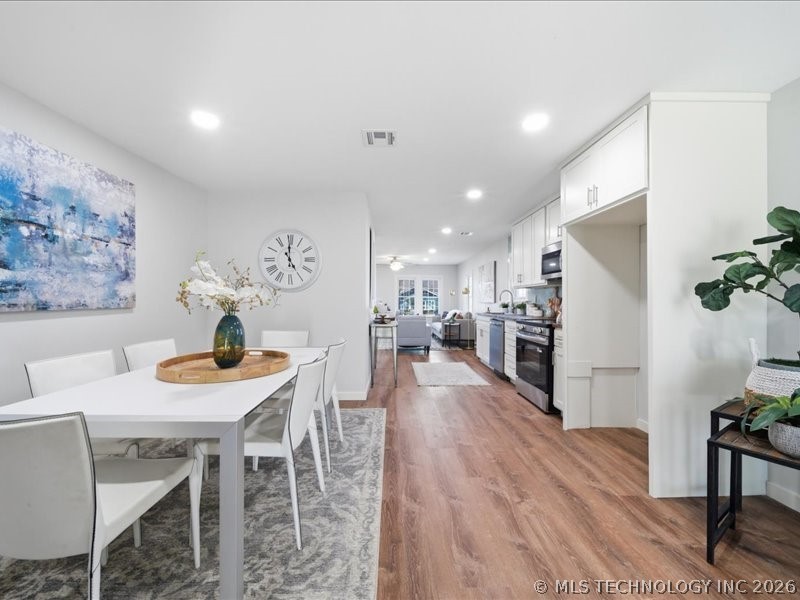 1115 N Garfield Avenue Property Photo 16