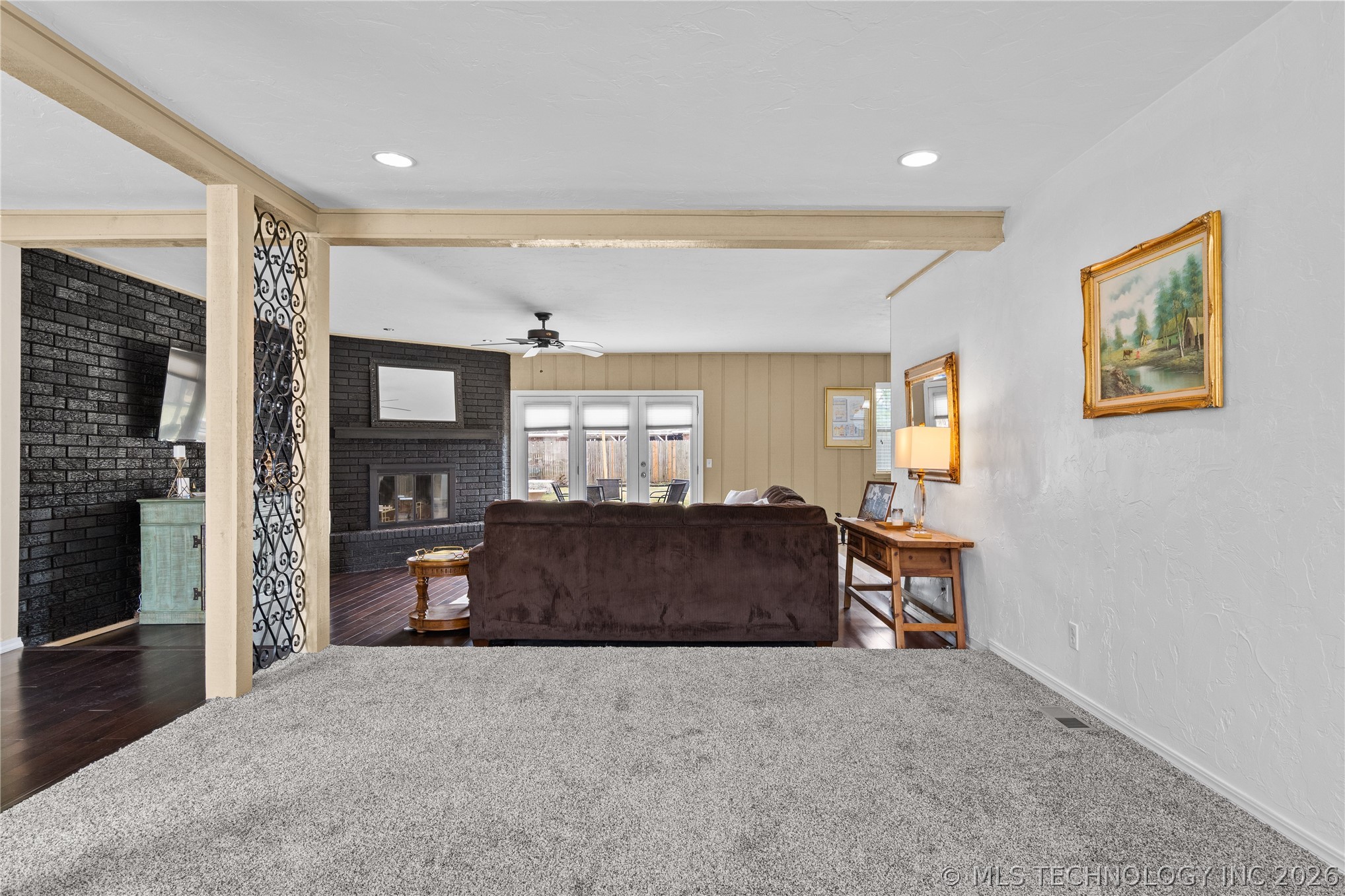 7004 E 48th Street Property Photo 11