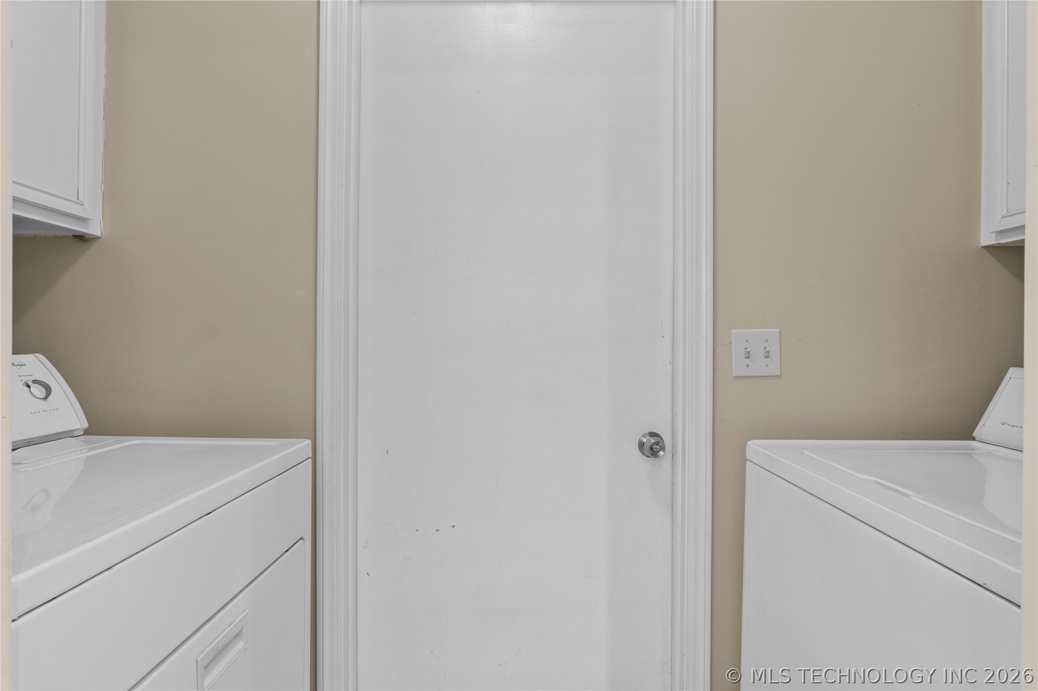 7004 E 48th Street Property Photo 23