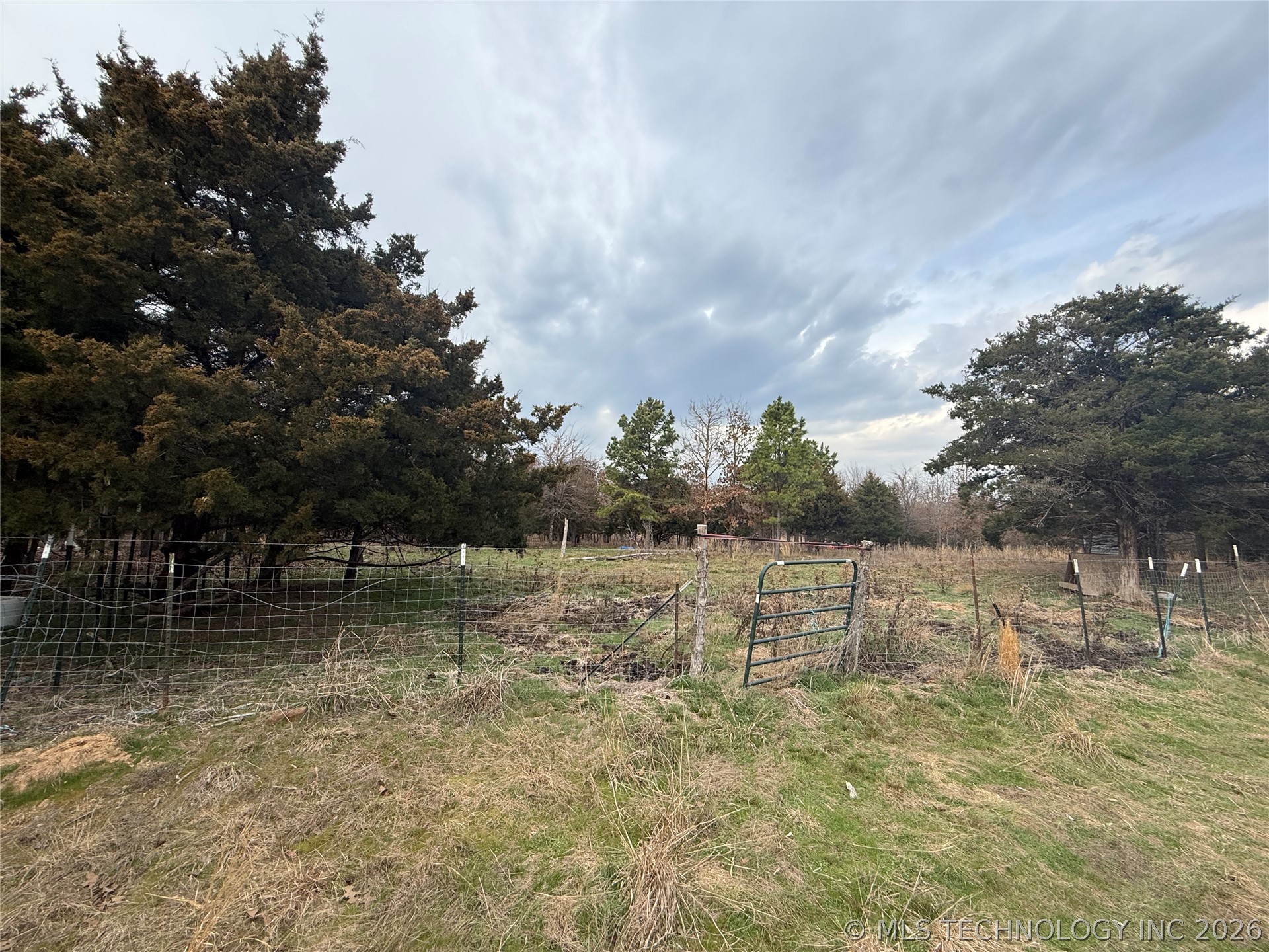 Calhoun Road Property Photo 11