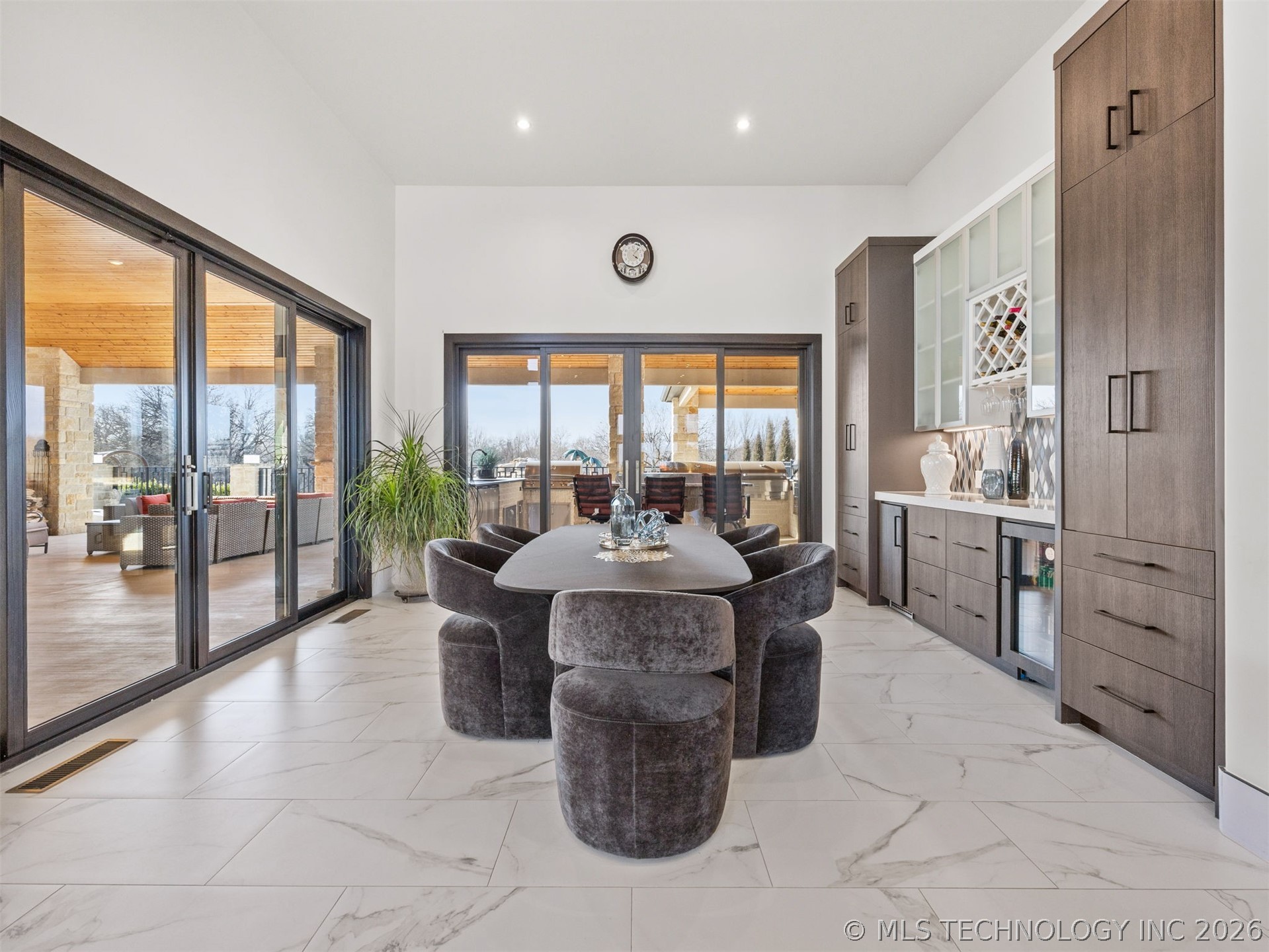 10286 S 305th East Avenue Property Photo 22