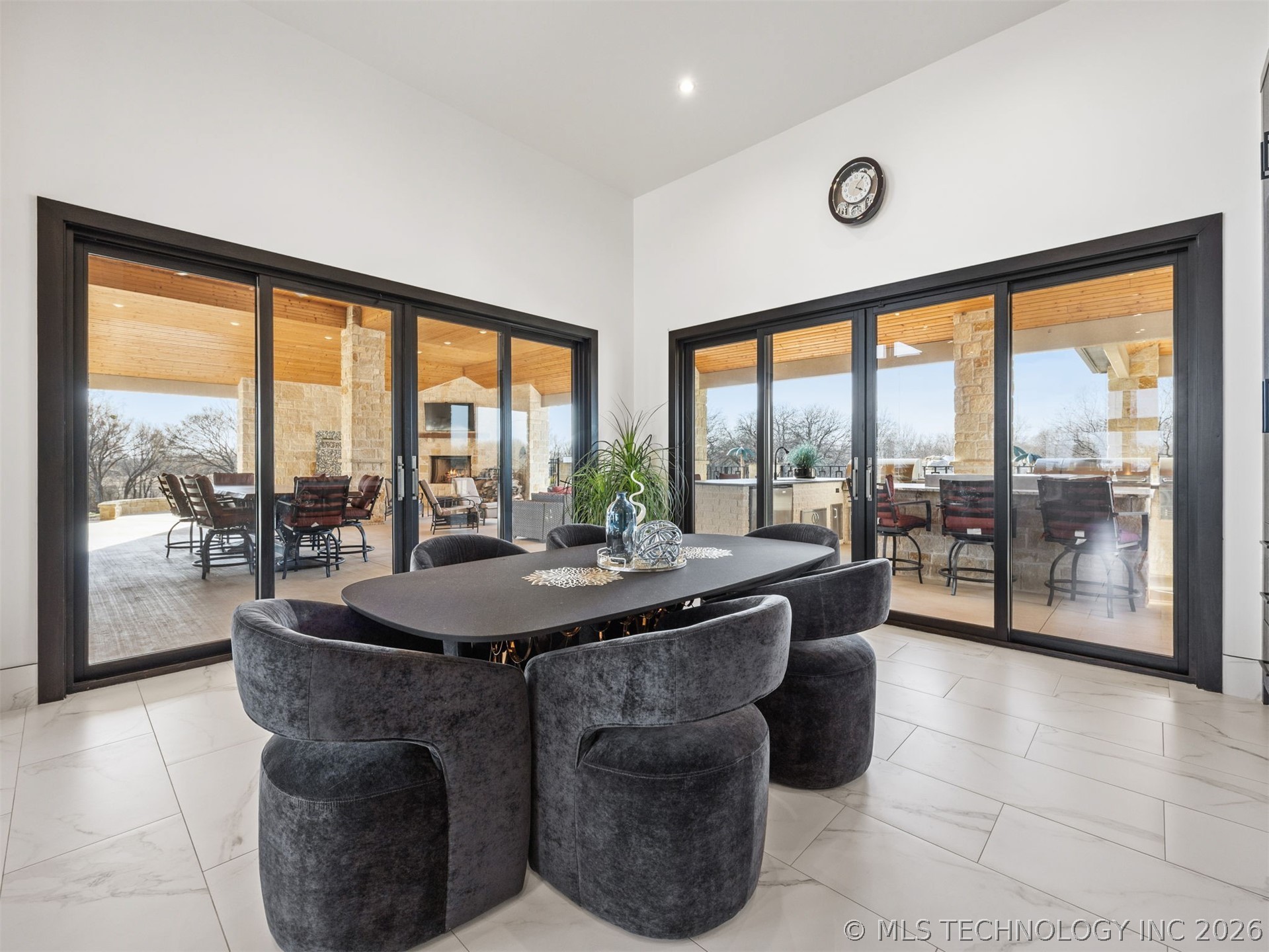 10286 S 305th East Avenue Property Photo 23