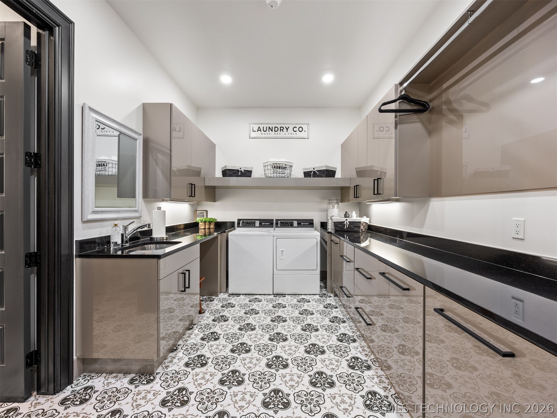 10286 S 305th East Avenue Property Photo 26