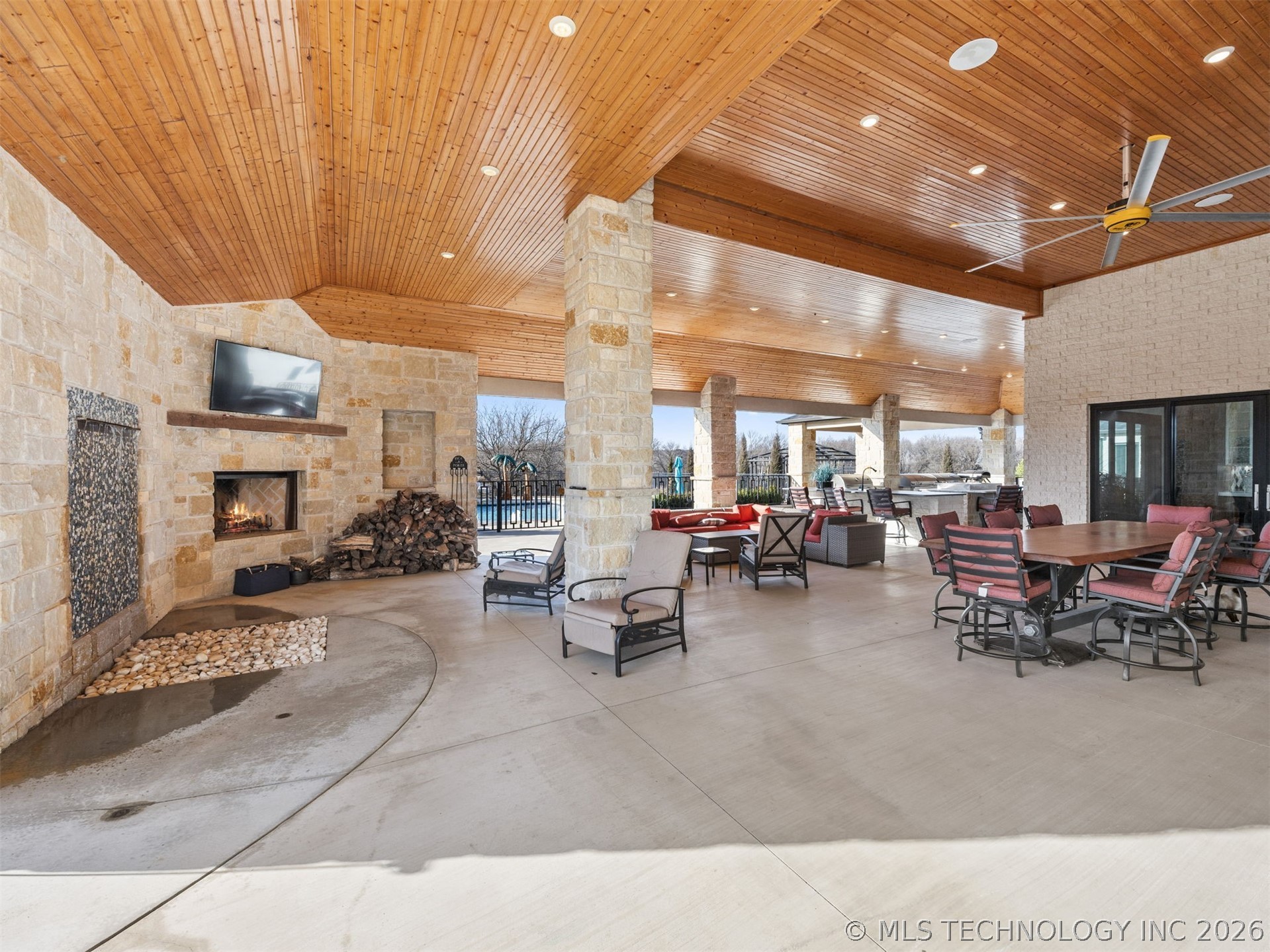 10286 S 305th East Avenue Property Photo 41