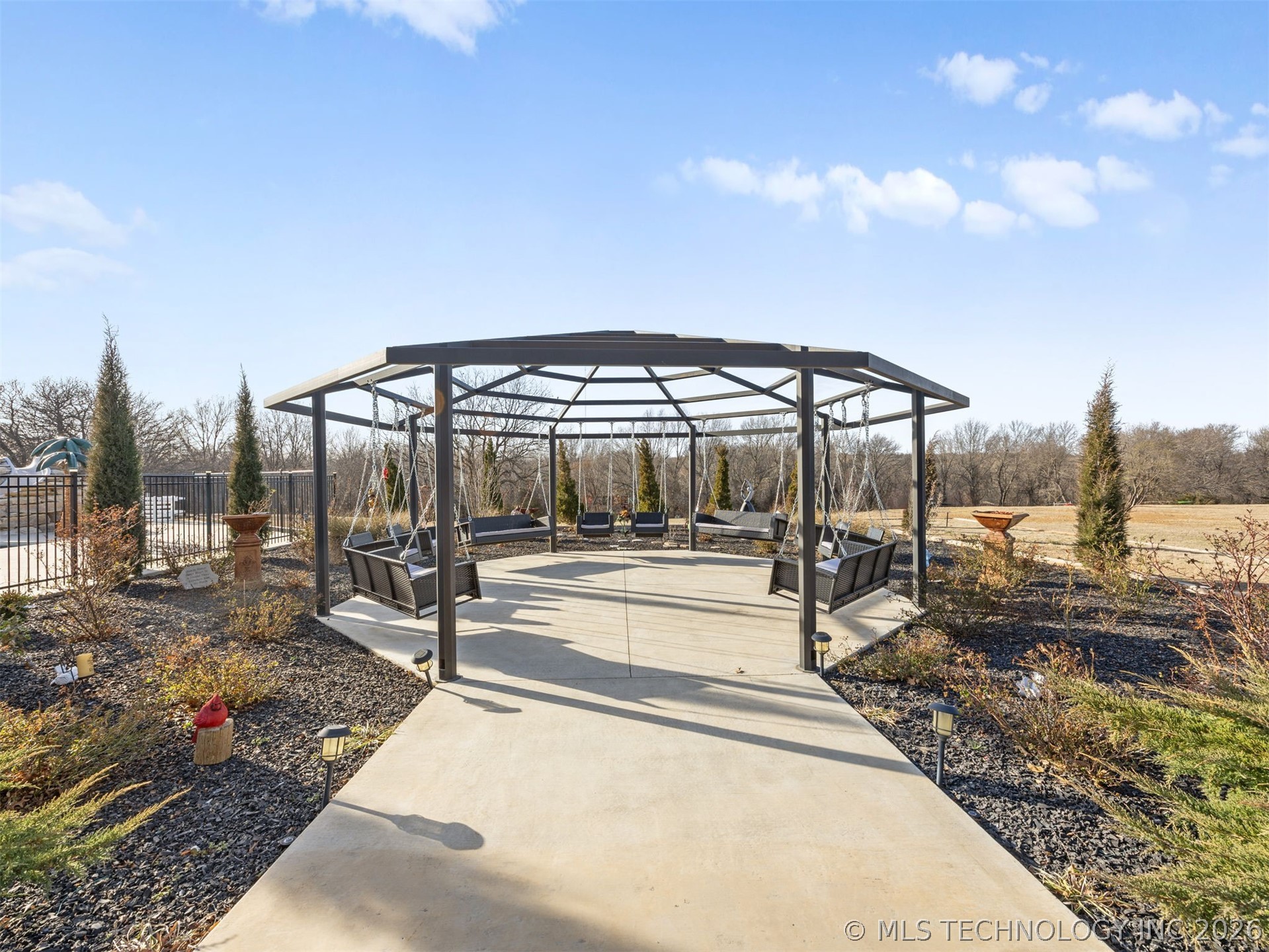 10286 S 305th East Avenue Property Photo 54