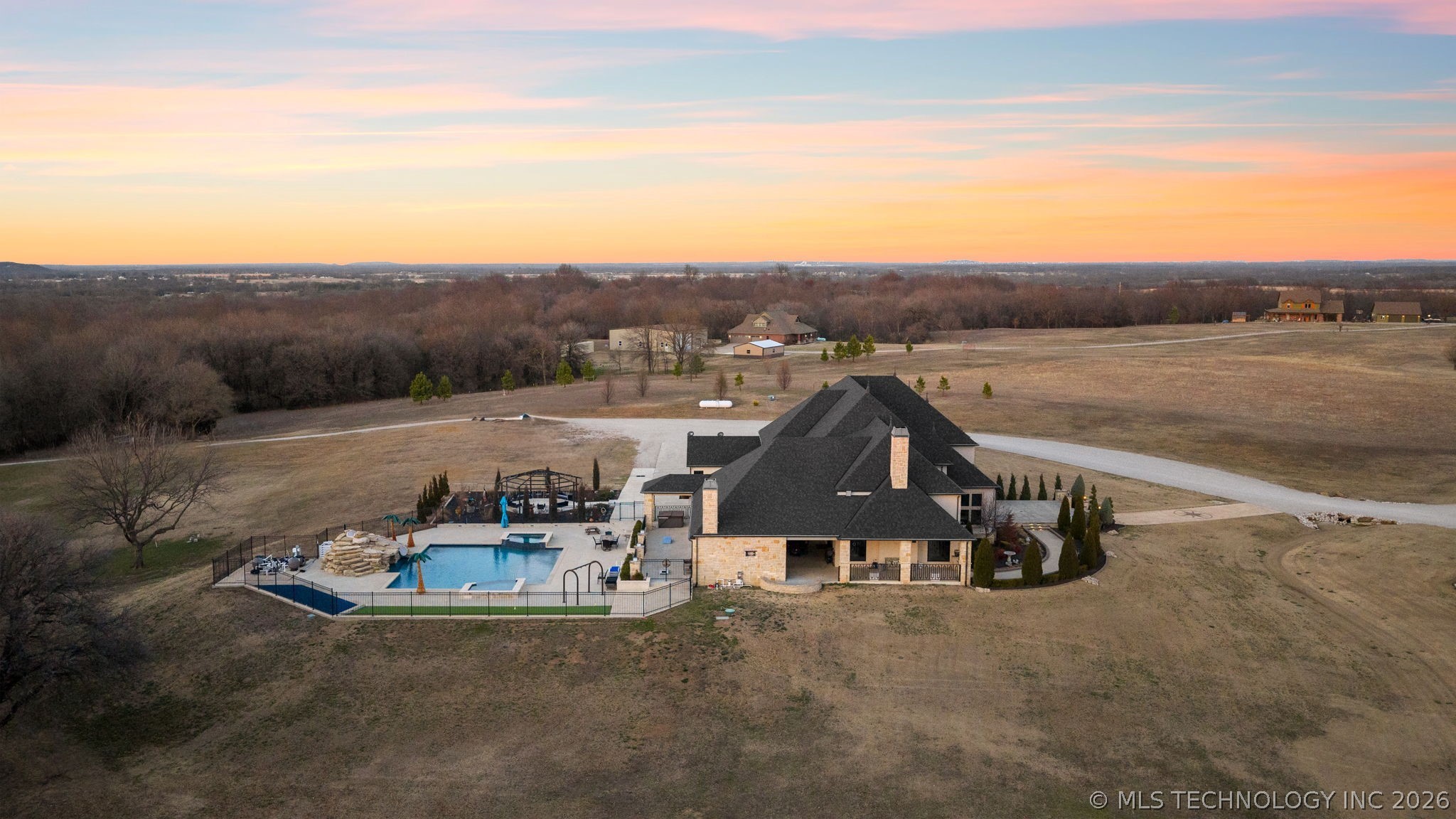 10286 S 305th East Avenue Property Photo 80