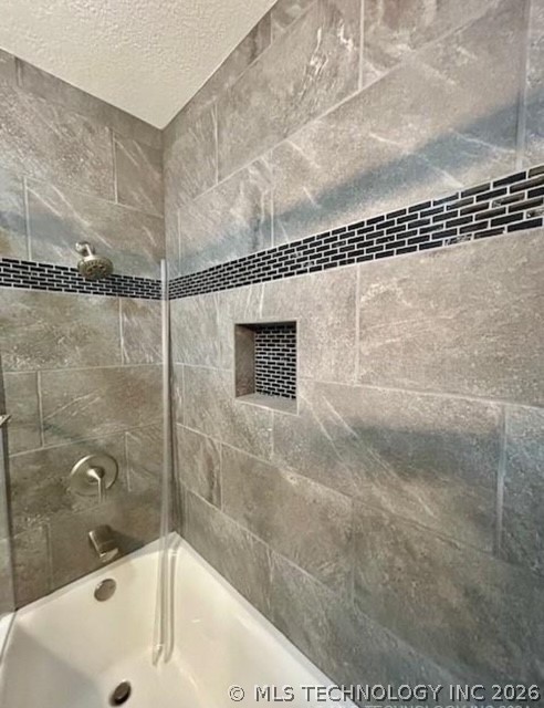 711 N Sw Property Photo 24