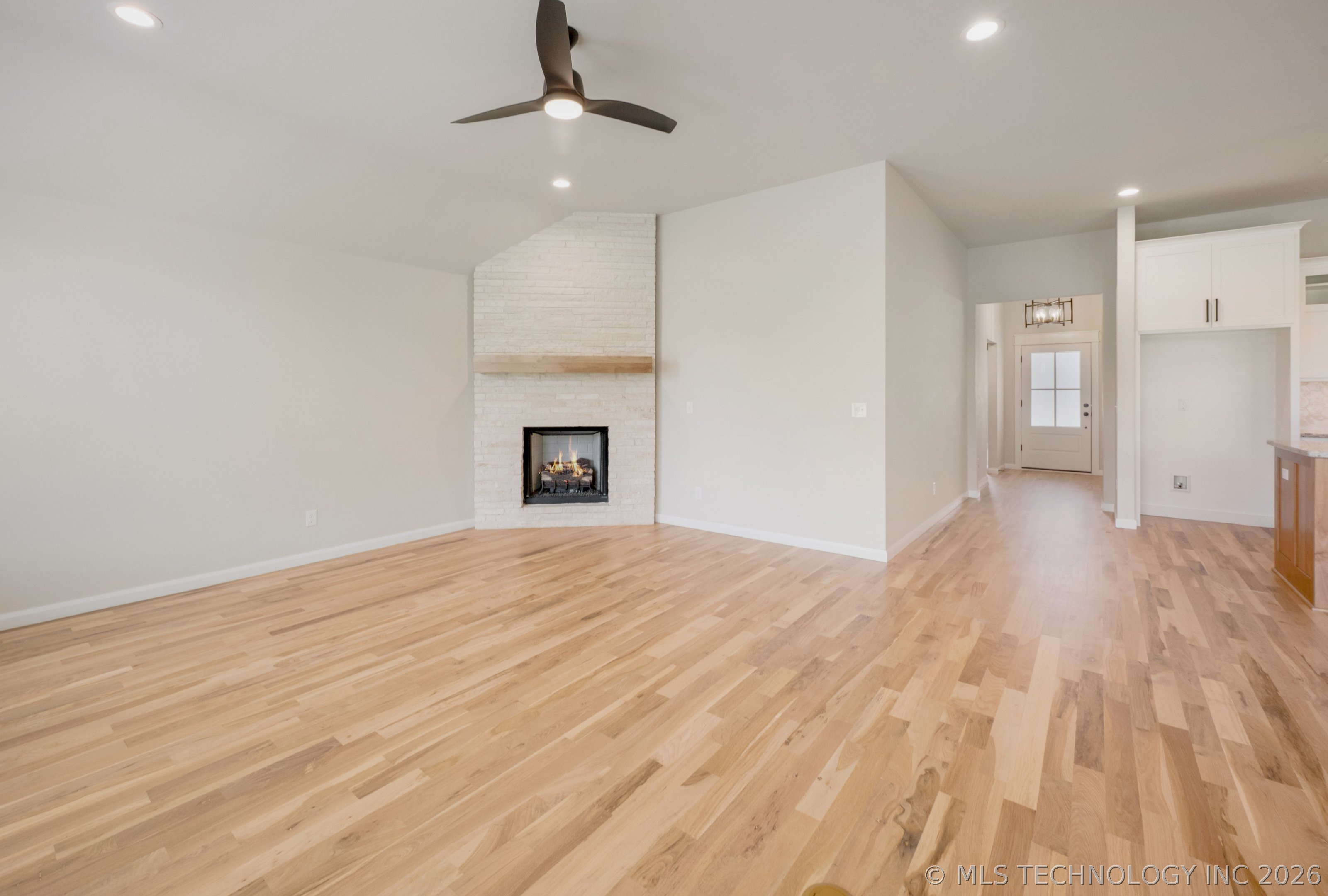 23193 E 106th Place S Property Photo 7