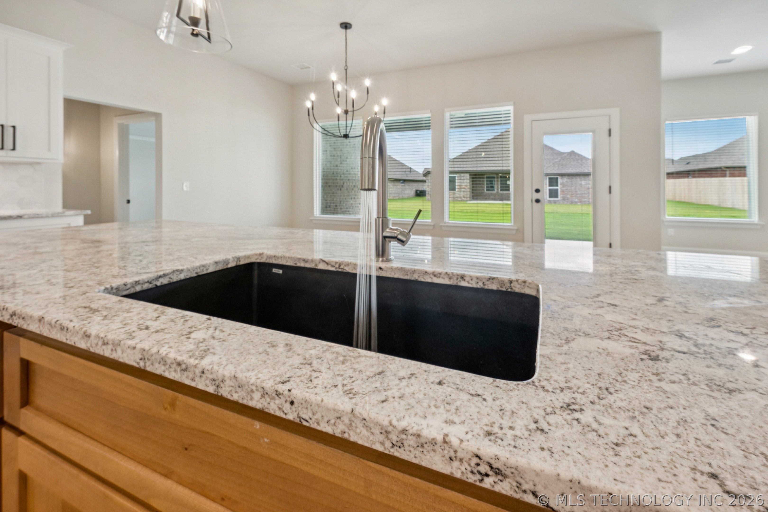 23193 E 106th Place S Property Photo 10