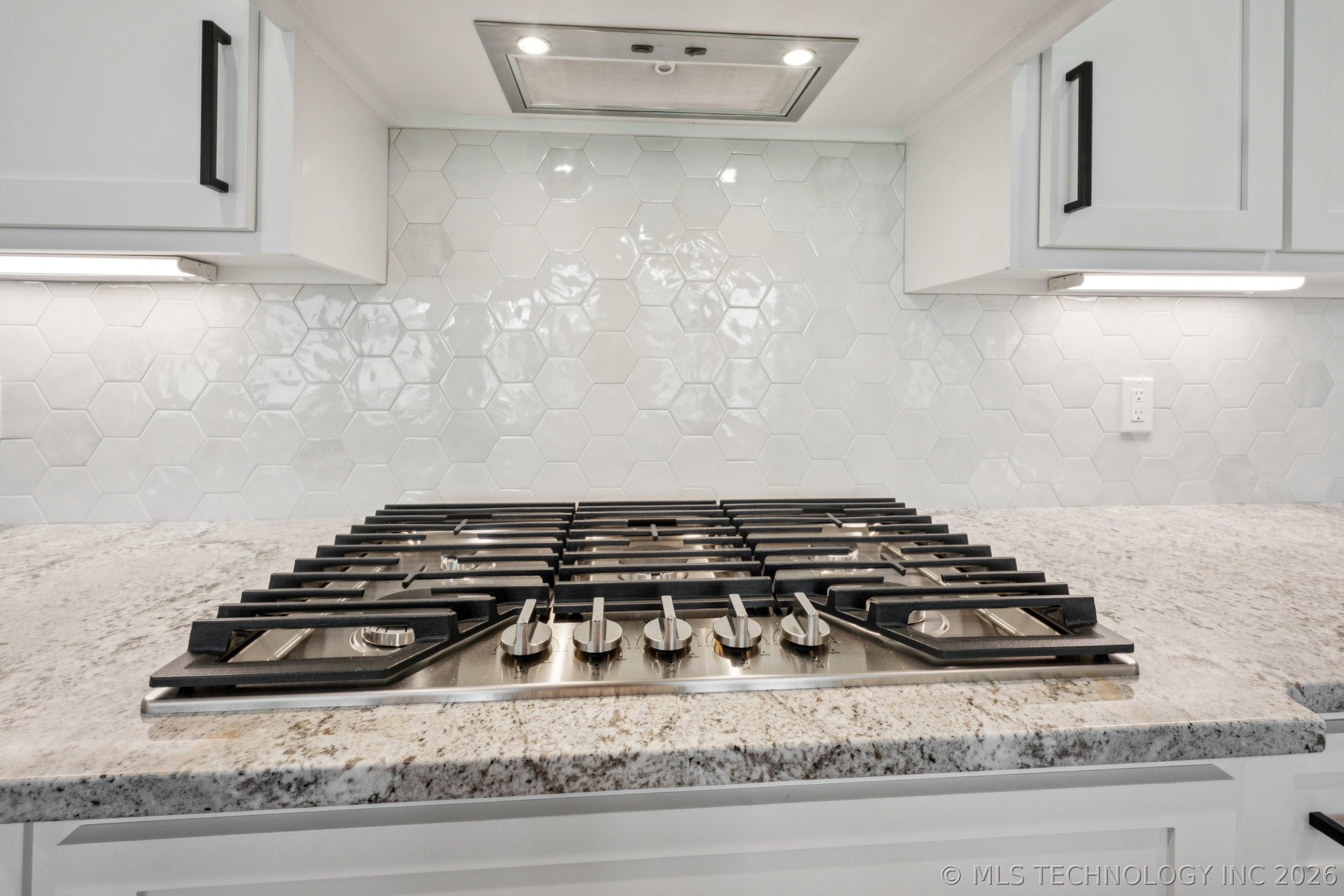 23193 E 106th Place S Property Photo 11