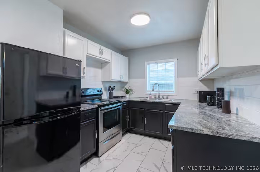 411 S Quebec Avenue Property Photo 4