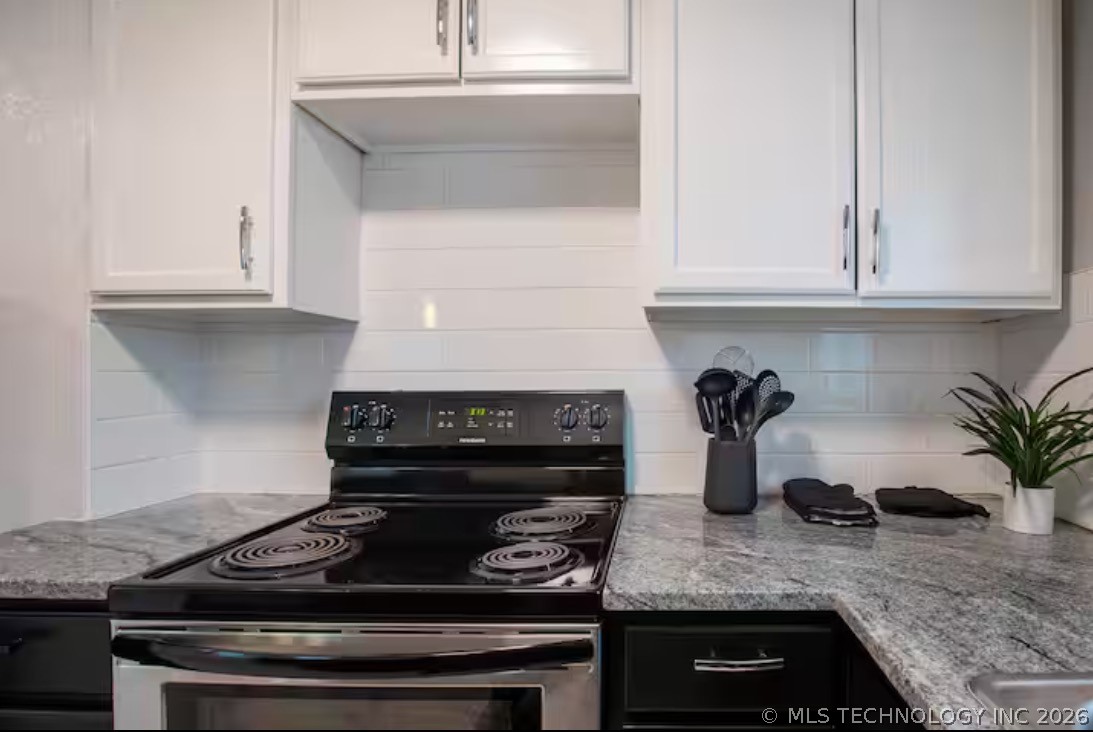 411 S Quebec Avenue Property Photo 5