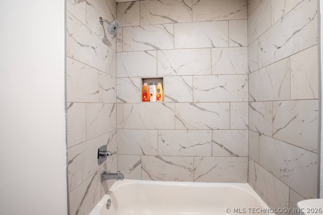 411 S Quebec Avenue Property Photo 12