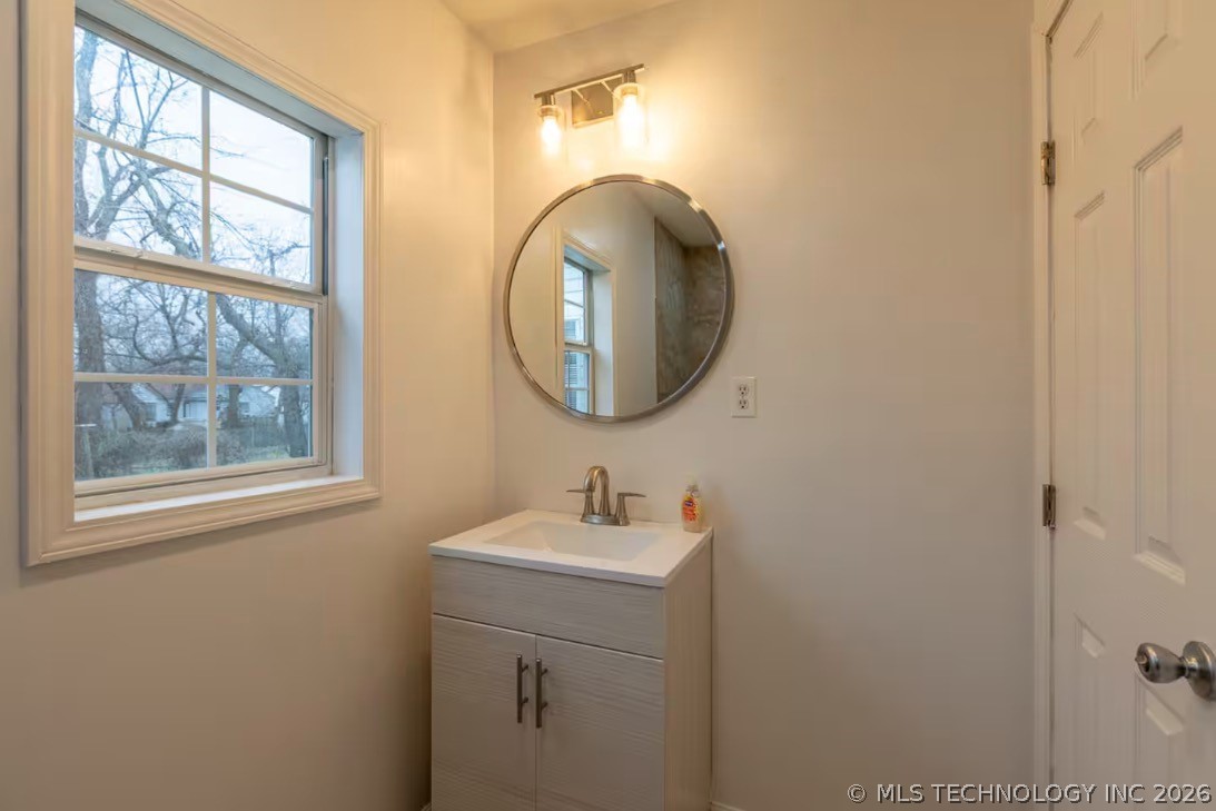 411 S Quebec Avenue Property Photo 13