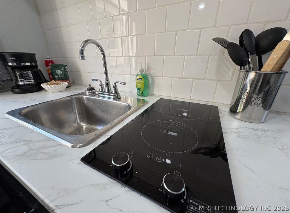 411 S Quebec Avenue Property Photo 33