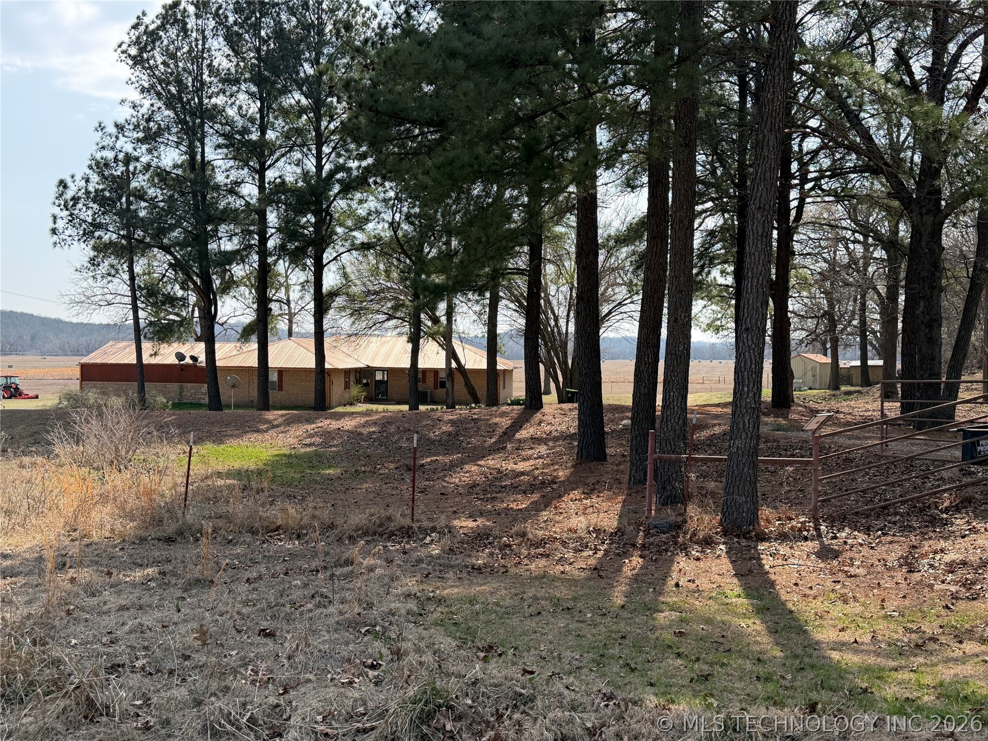 36474 E 1470 Property Photo 2