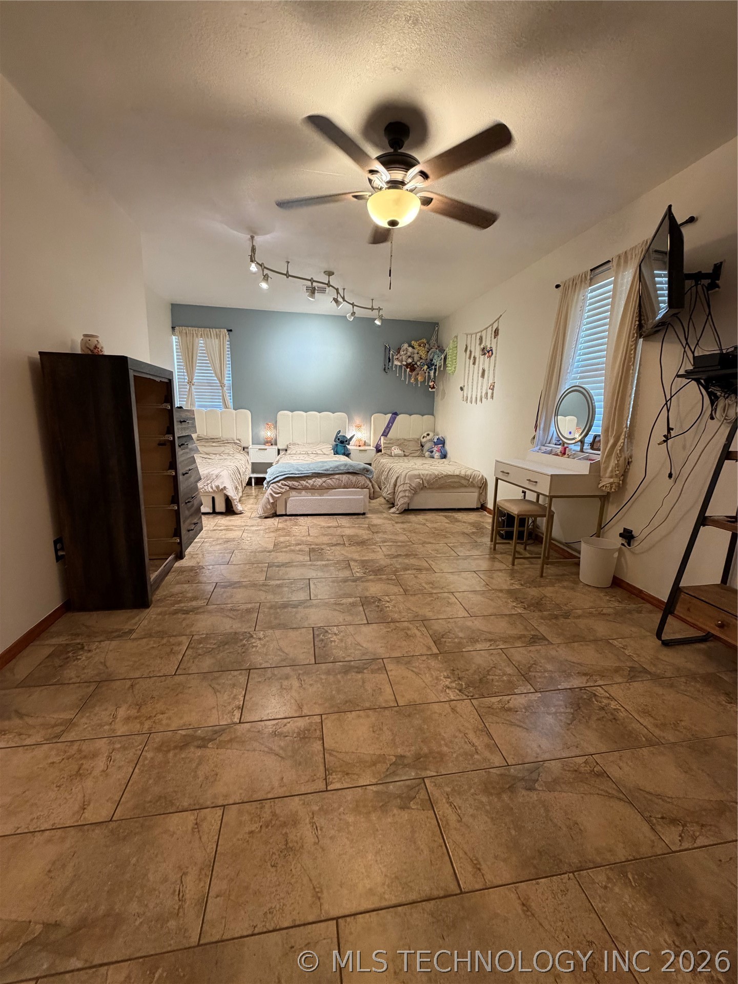 36474 E 1470 Property Photo 16