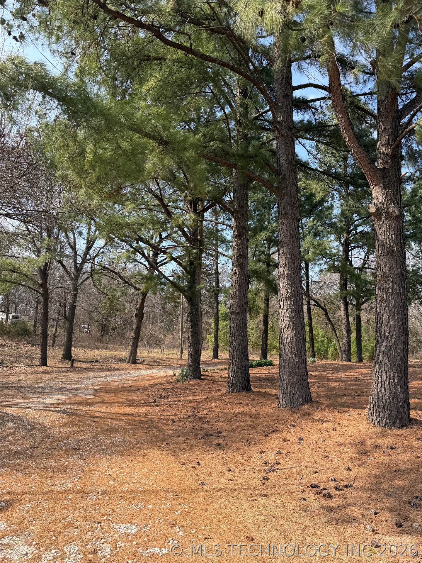 36474 E 1470 Property Photo 32