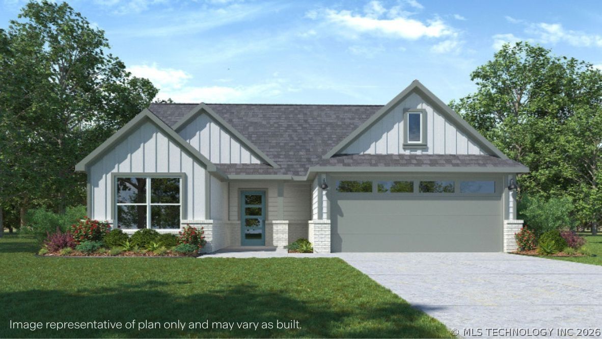 3905 E Kansas Street Property Photo 1