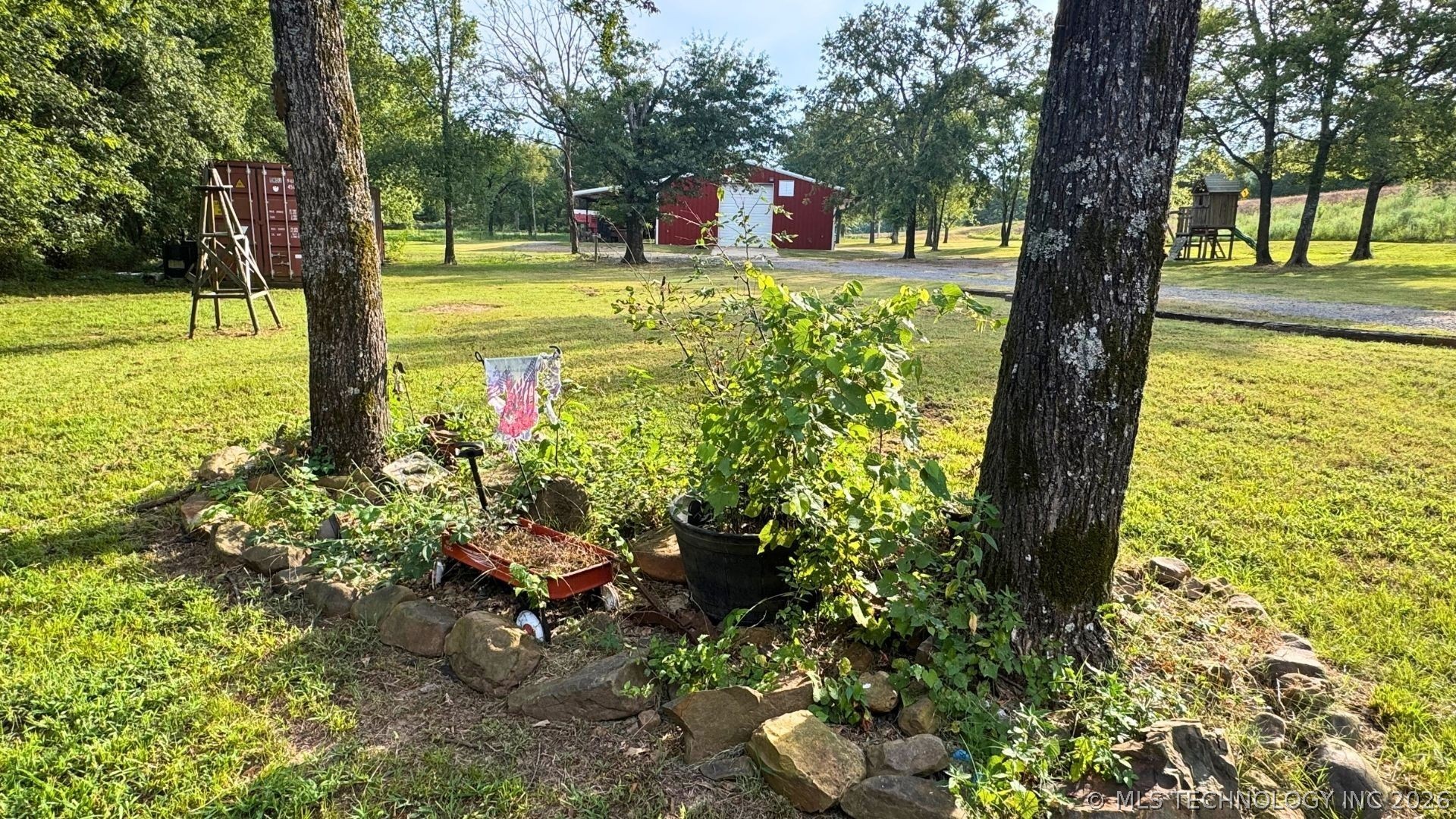 52901 201st Avenue Property Photo 9