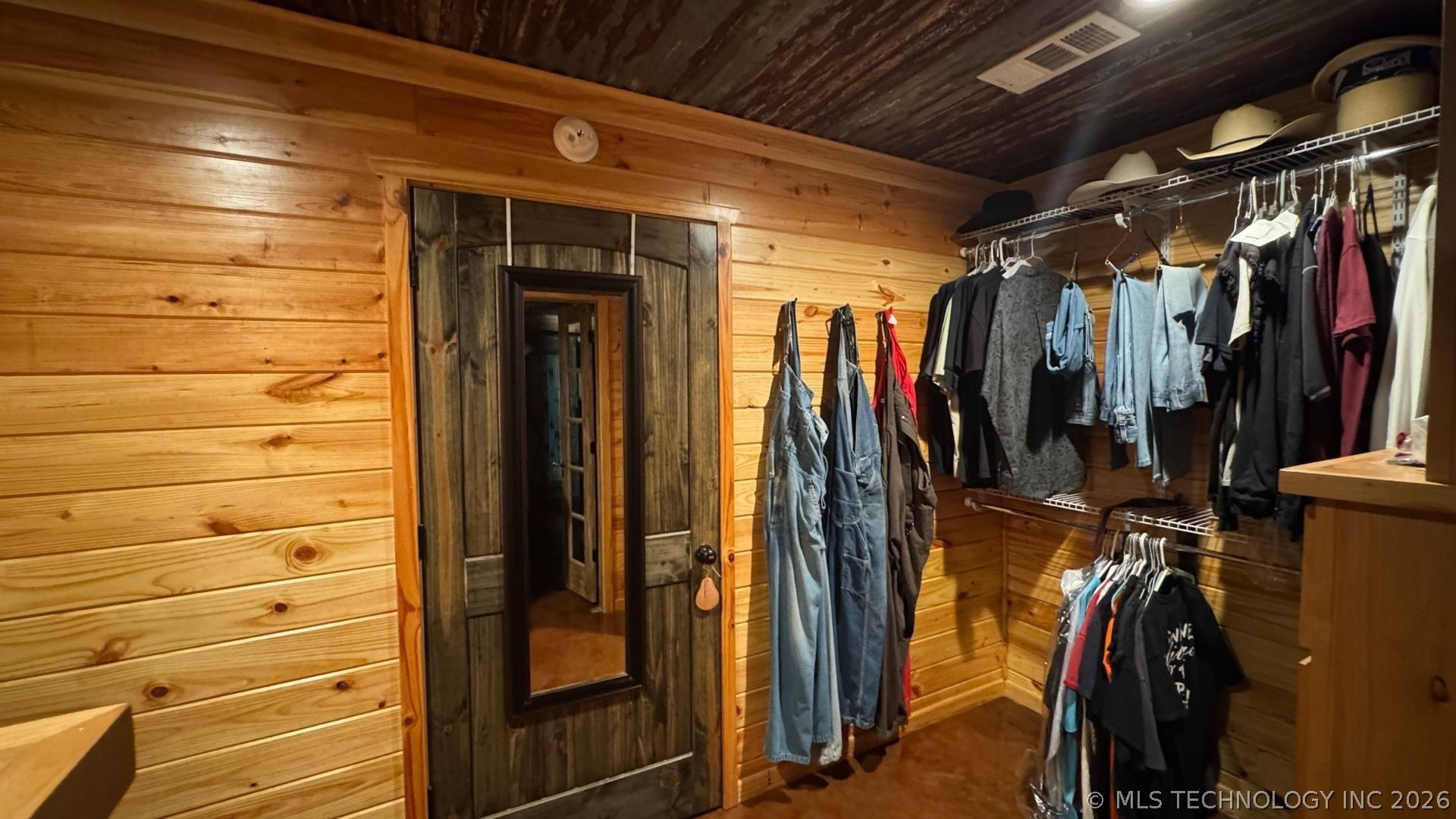 52901 201st Avenue Property Photo 32