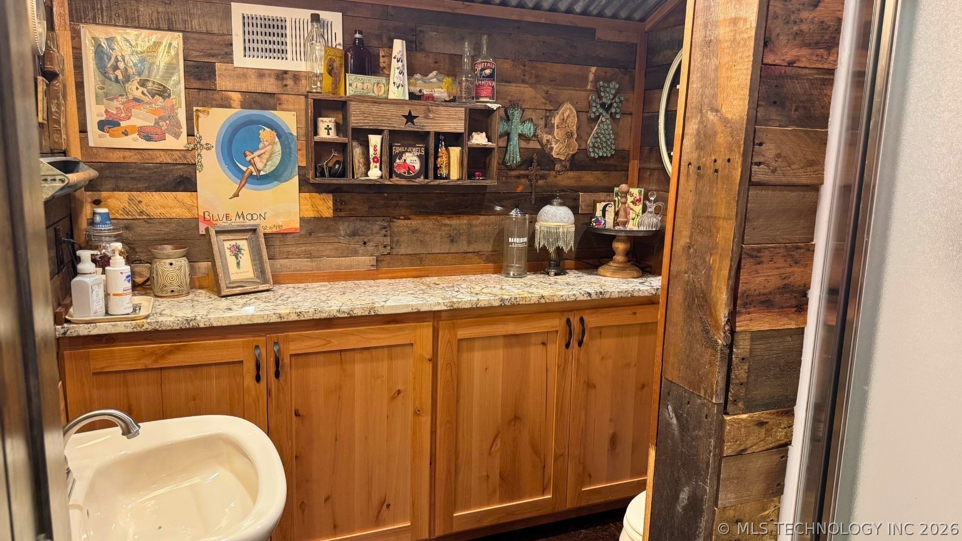 52901 201st Avenue Property Photo 45