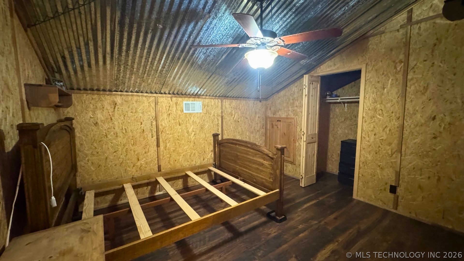 52901 201st Avenue Property Photo 50