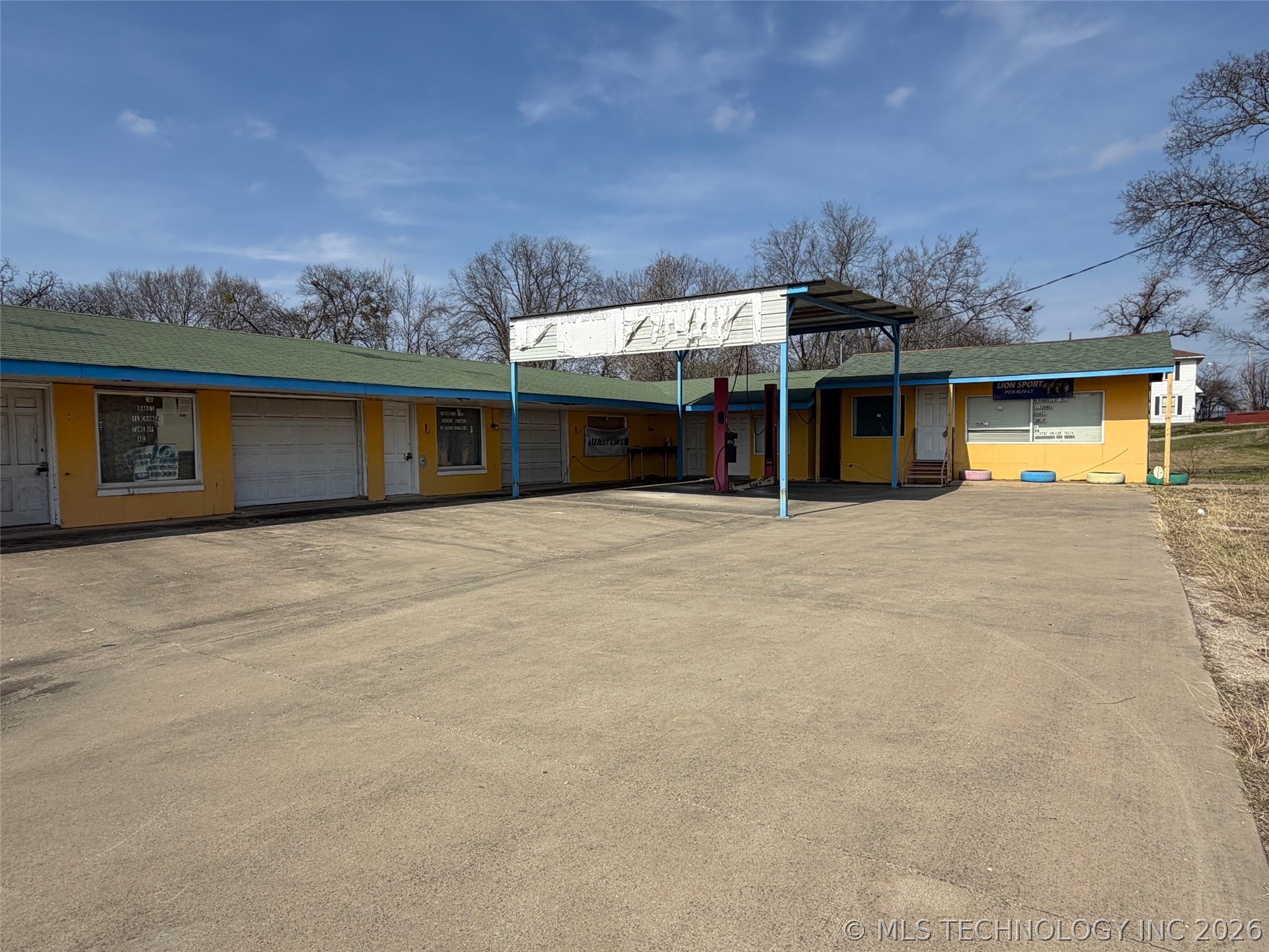 161 N Mississippi Avenue Property Photo 5