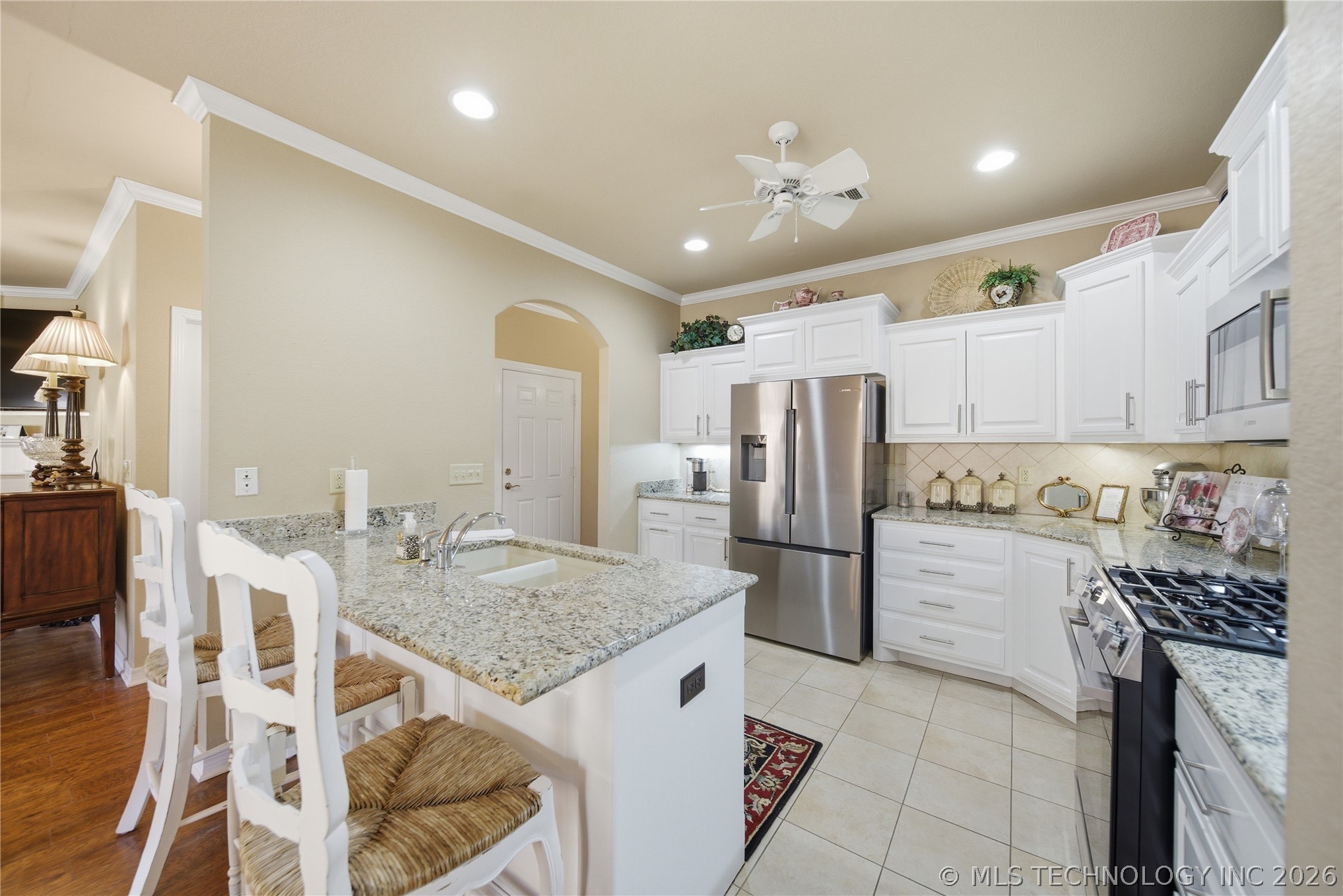 5010 W Birmingham Place Property Photo 10