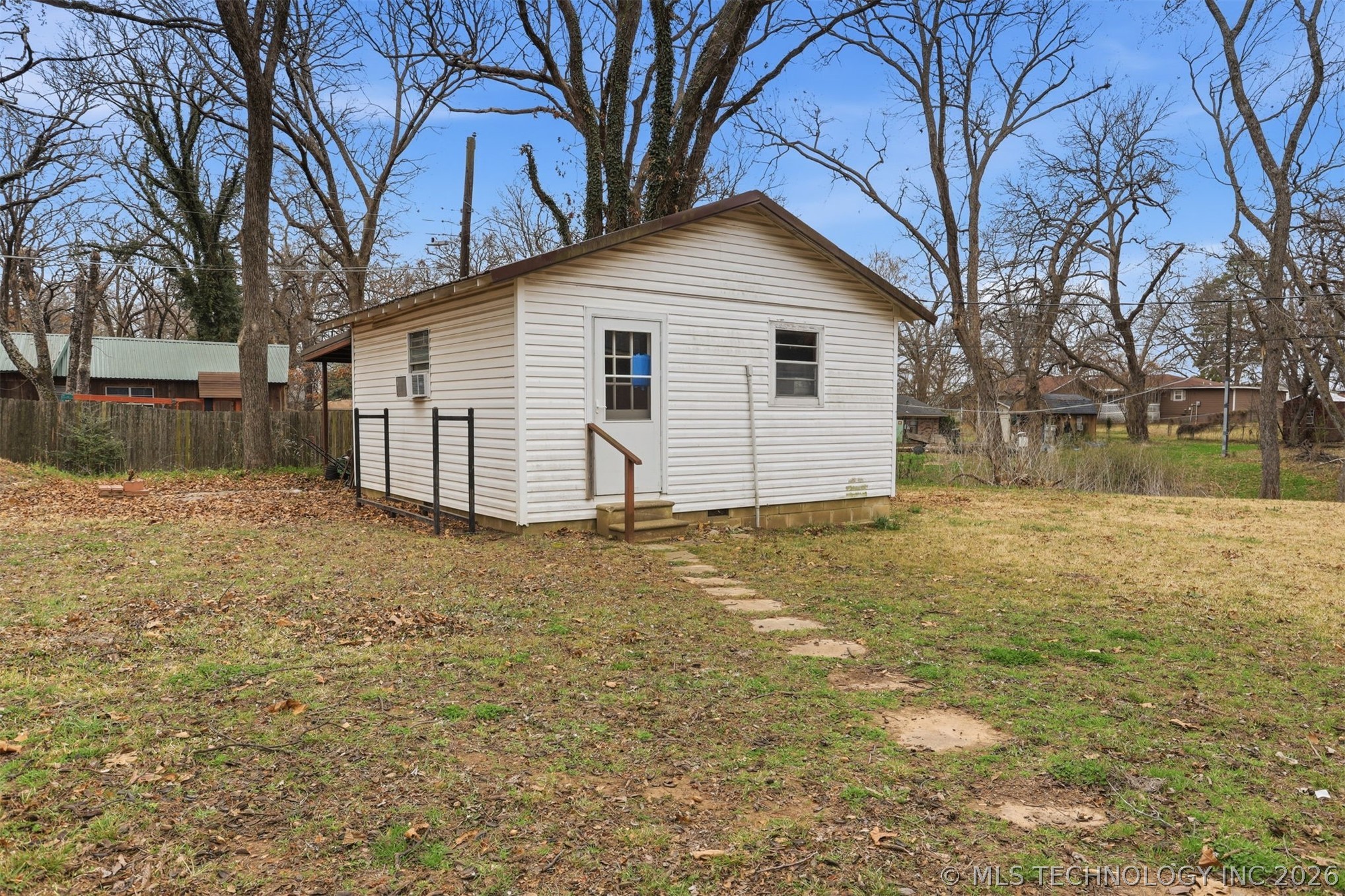 604 E 22nd Street Property Photo 4