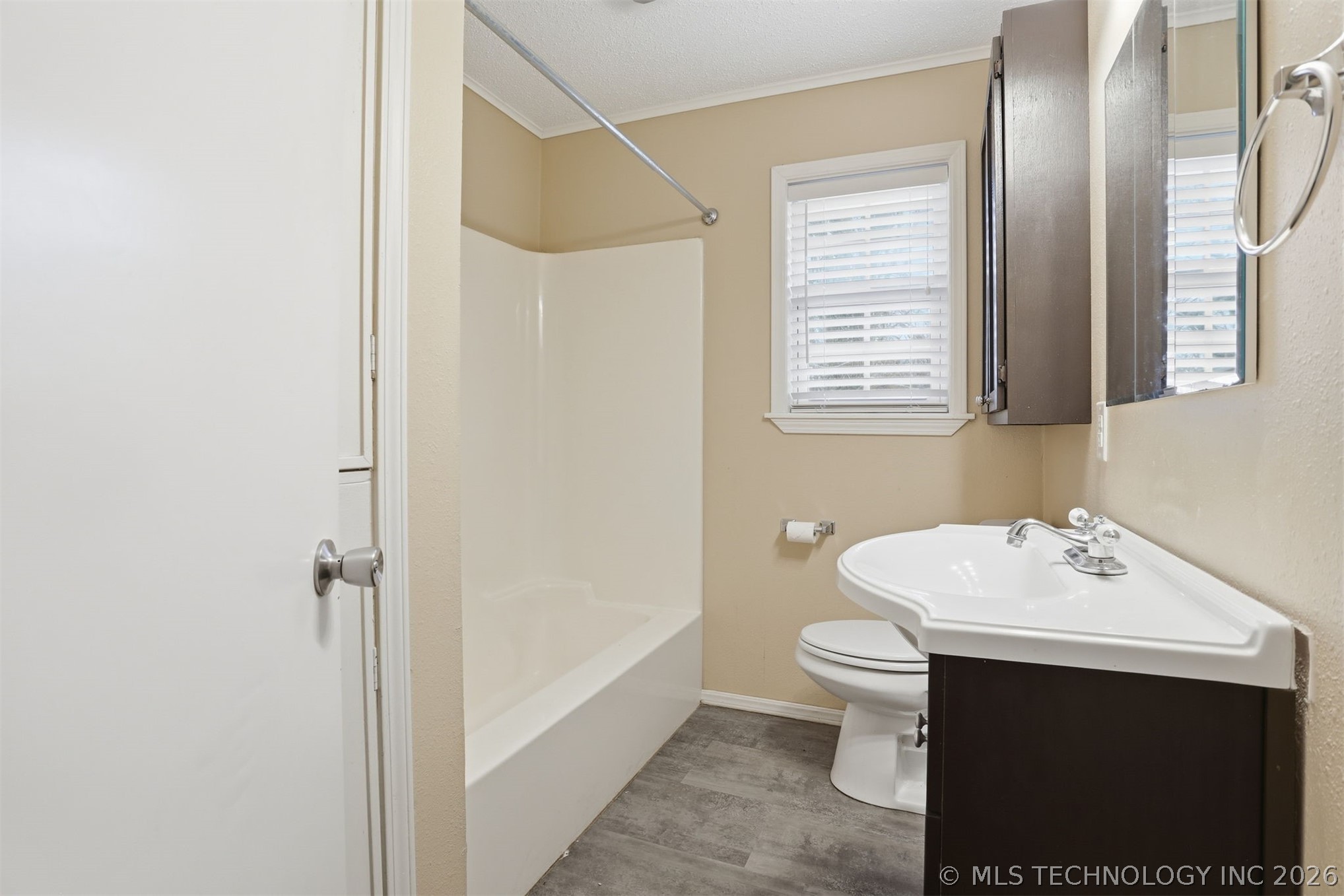604 E 22nd Street Property Photo 21