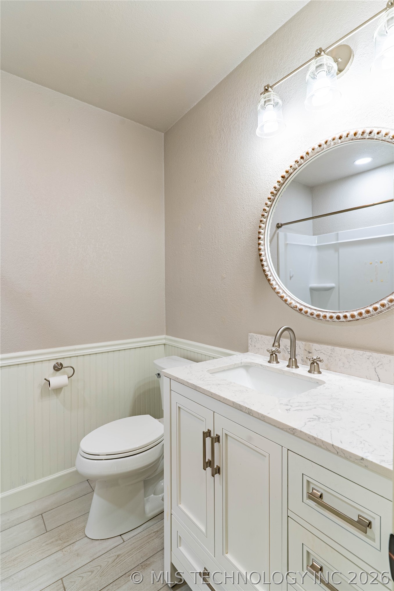 247 W 11th Avenue Property Photo 25