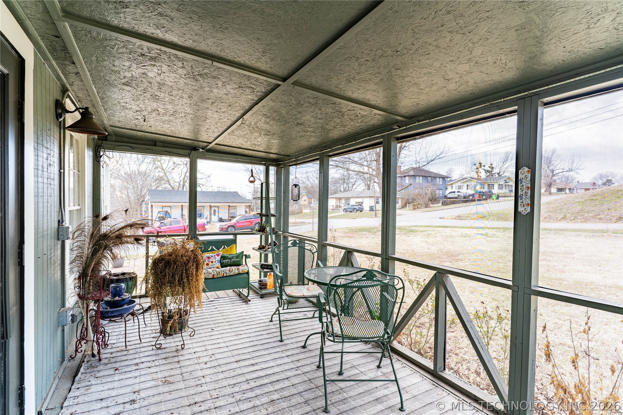 247 W 11th Avenue Property Photo 31