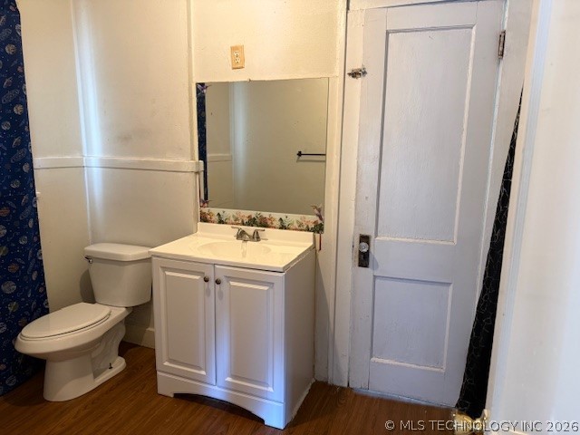 209 W Broadway Street Property Photo 10