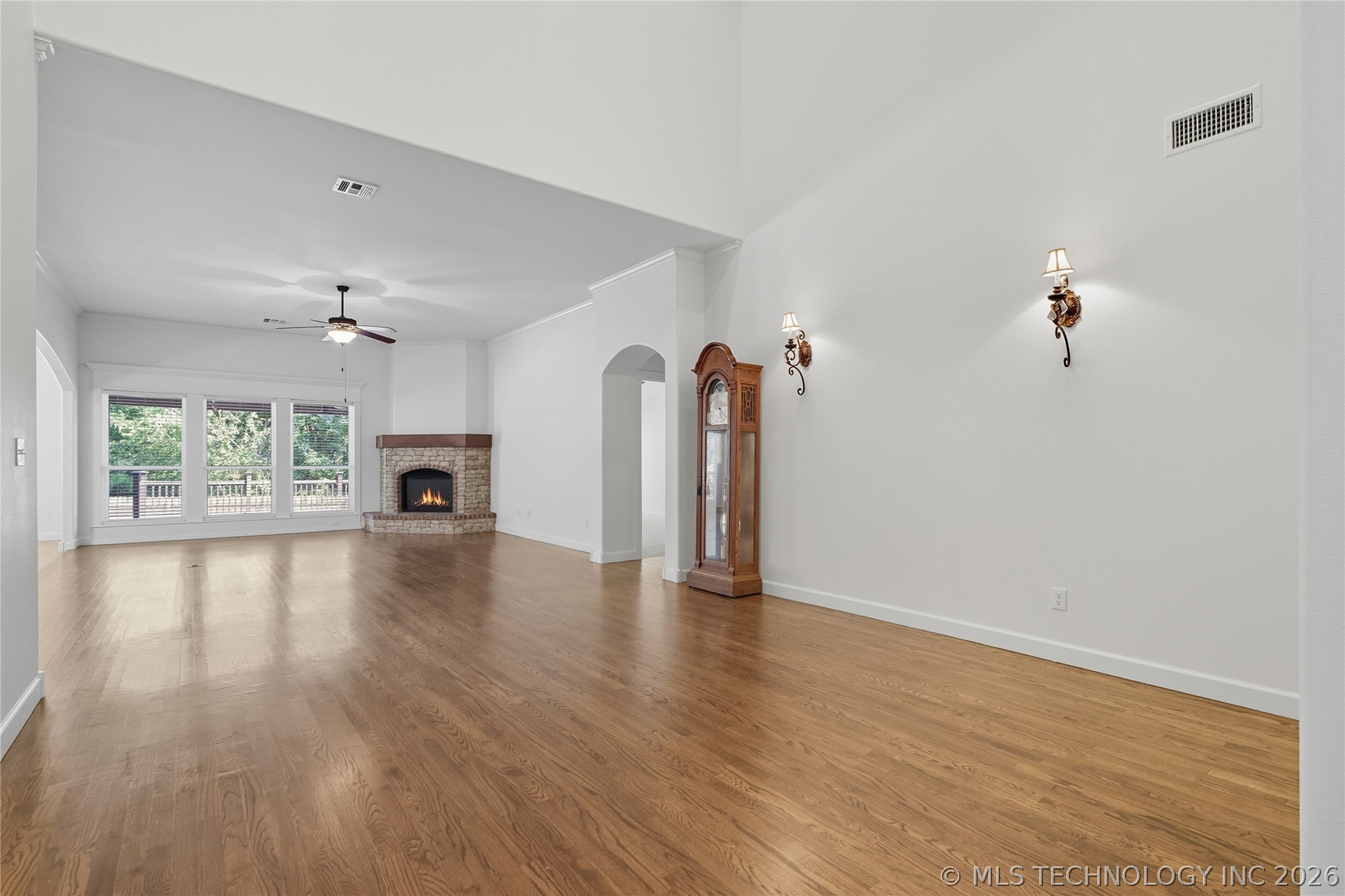 3703 S 13th Place Property Photo 9