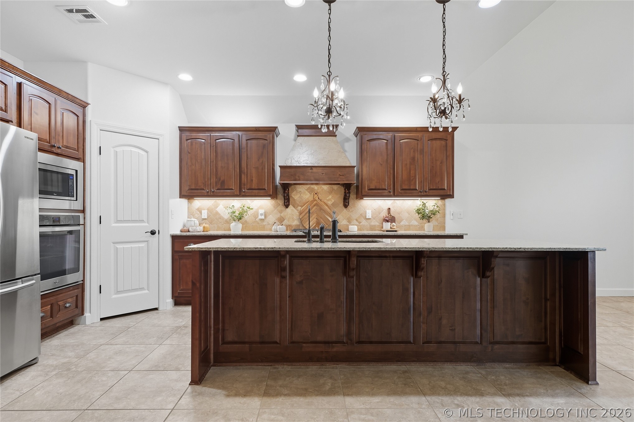 3703 S 13th Place Property Photo 19
