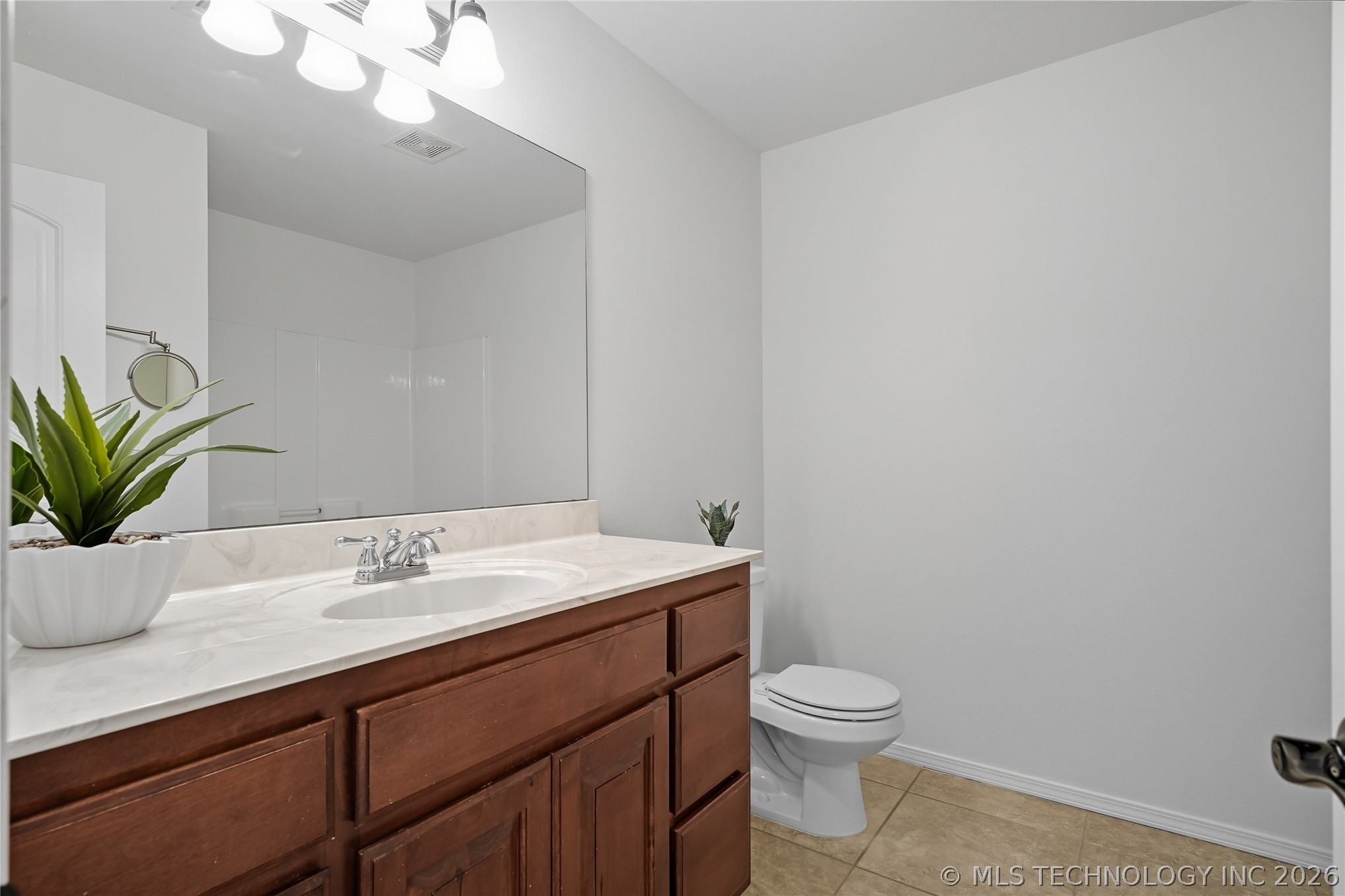 3703 S 13th Place Property Photo 41