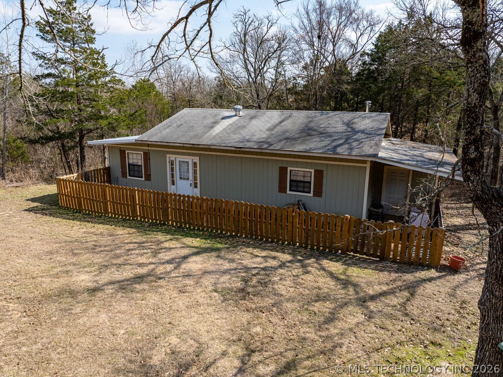 8800 S Rock Creek Road Property Photo 5