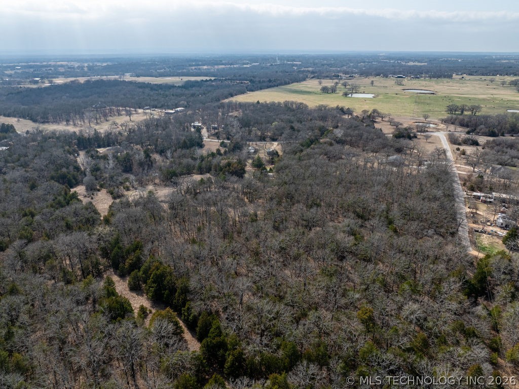 8800 S Rock Creek Road Property Photo 12