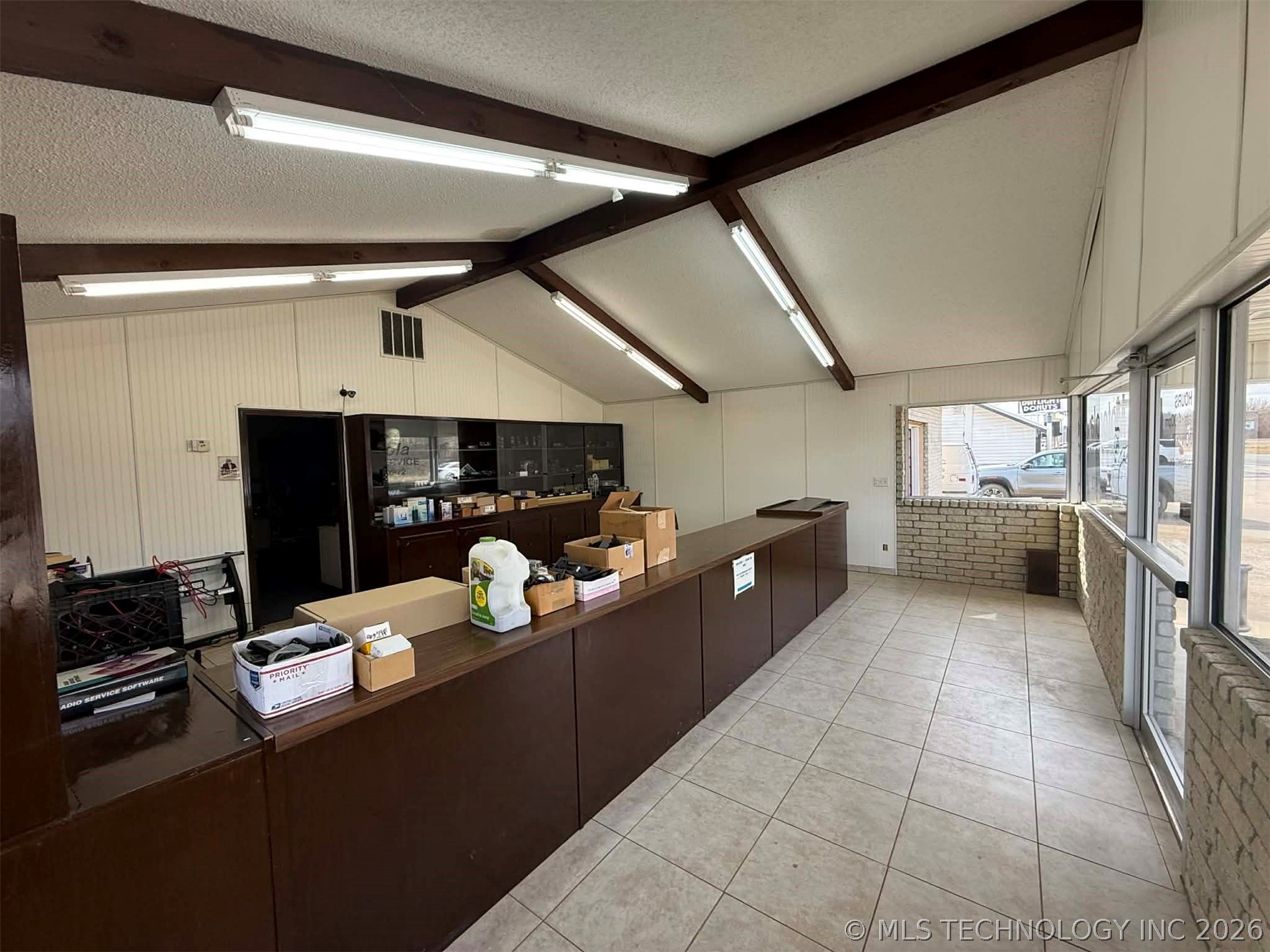1226 Main Street Property Photo 9